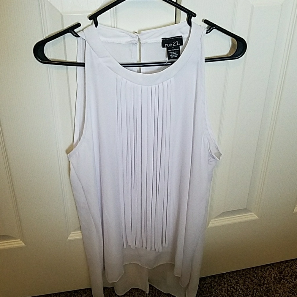 Top sleeveless